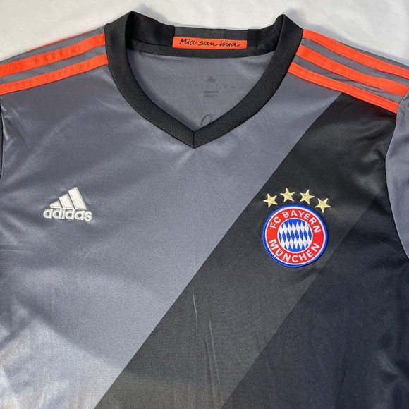 Adidas FC Bayern Munchen Lewandowski #9 Soccer Jersey Men's‎ Sz M Gray READ - Picture 3 of 9